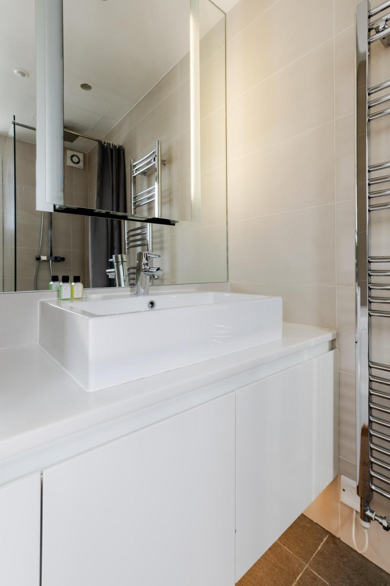 Stayinn Soho Apartments Londen Buitenkant foto